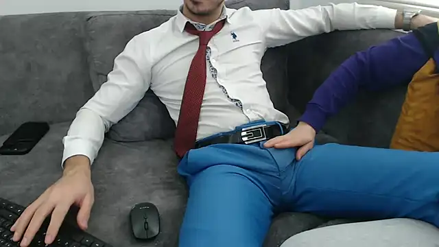 Snapshot of Naughtb0y chatting on 1, 2, 2026 Naughtb0y online show from 1, 2, 2026