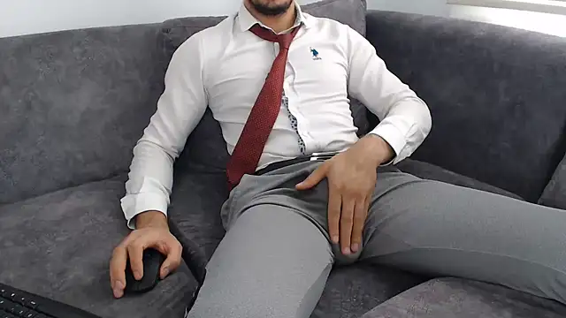 Naughtb0y online show from 8, 7, 2026
