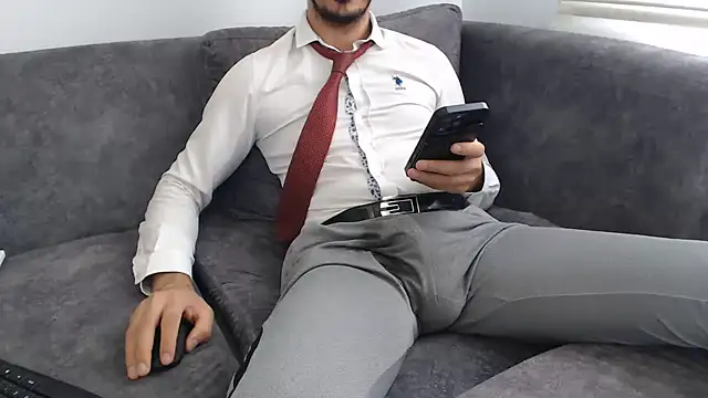 Naughtb0y online show from 9, 7, 2026