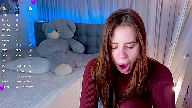 Milkissss online show from 10, 3, 2026