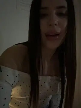 Milkissss online show from 26, 4, 2026