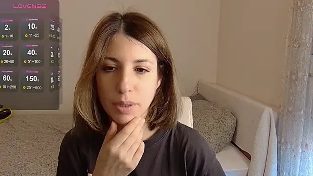 Snapshot of _blackgem chatting on 23, 10, 2025 blackgem online show from 23, 10, 2025