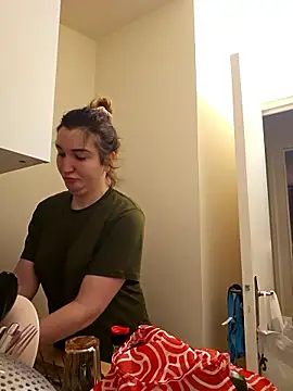 Icy  Diamond online show from 17, 1, 2026