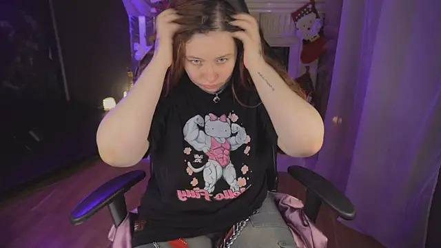 carolina elf online show from 14, 12, 2025