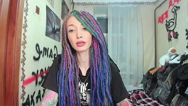 Roxy Silver online show from 26, 1, 2025