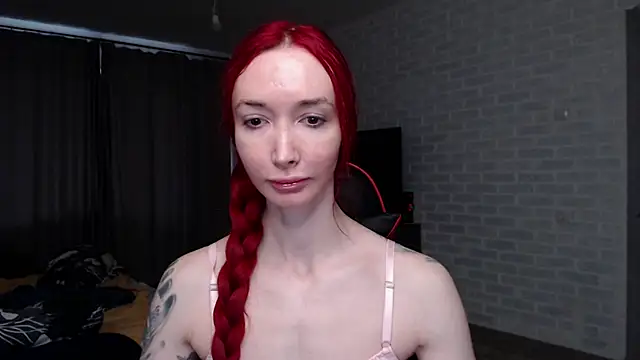 Roxy Silver online show from 20, 4, 2026