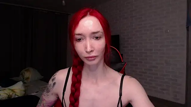 Roxy Silver online show from 27, 7, 2026
