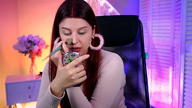 NicoleMun online show from 8, 4, 2026