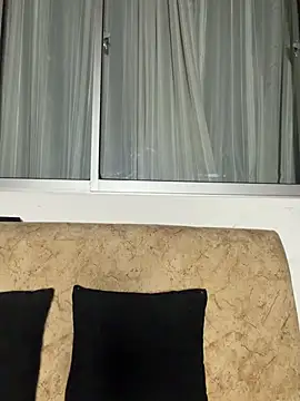 xenia golden online show from 29, 3, 2026