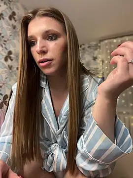 Snapshot of adel_secret chatting on 1, 3, 2025 adel secret online show from 1, 3, 2025