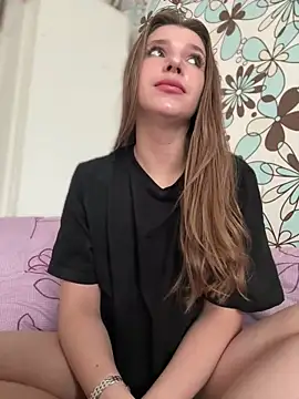 Snapshot of adel_secret chatting on 4, 3, 2025 adel secret online show from 4, 3, 2025