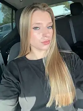 Snapshot of adel_secret chatting on 9, 9, 2025 adel secret online show from 9, 9, 2025