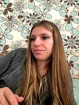 Snapshot of adel_secret chatting on 10, 9, 2025 adel secret online show from 10, 9, 2025