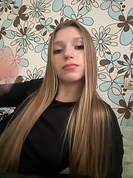 Snapshot of adel_secret chatting on 7, 10, 2025 adel secret online show from 7, 10, 2025