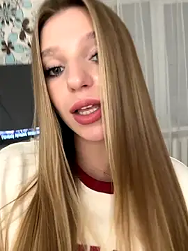 Snapshot of adel_secret chatting on 13, 10, 2025 adel secret online show from 13, 10, 2025