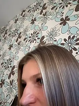 Snapshot of adel_secret chatting on 23, 10, 2025 adel secret online show from 23, 10, 2025