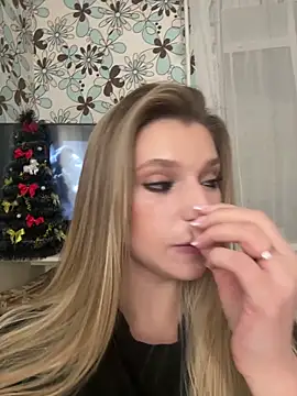 Snapshot of adel_secret chatting on 20, 12, 2025 adel secret online show from 20, 12, 2025