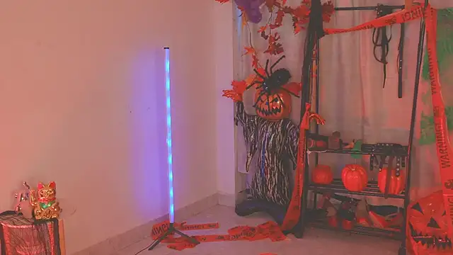 Samanta cutee online show from 7, 11, 2025