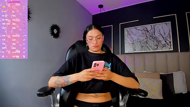 Snapshot of Lissy__Dream chatting on 5, 2, 2025 Lissy Dream online show from 5, 2, 2025