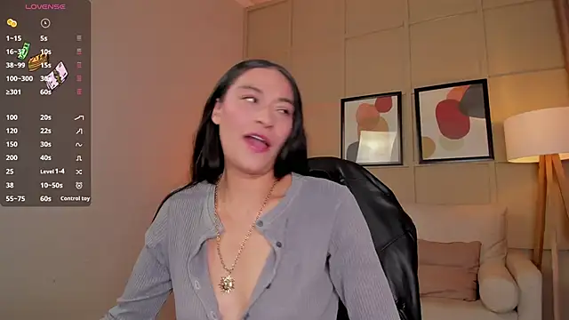 Snapshot of Lissy__Dream chatting on 3, 10, 2025 Lissy Dream online show from 3, 10, 2025