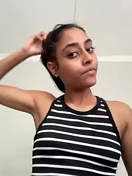 Snapshot of cleopatra-phaedra chatting on 25, 2, 2025 cleopatra-phaedra online show from 25, 2, 2025