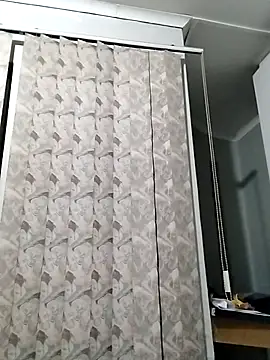 Snapshot of cleopatra-phaedra chatting on 29, 10, 2025 cleopatra-phaedra online show from 29, 10, 2025