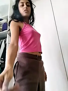 Snapshot of cleopatra-phaedra chatting on 12, 11, 2025 cleopatra-phaedra online show from 12, 11, 2025