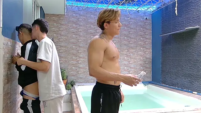 Snapshot of Boysgang_sex chatting on 22, 3, 2025 Boysgang sex online show from 22, 3, 2025