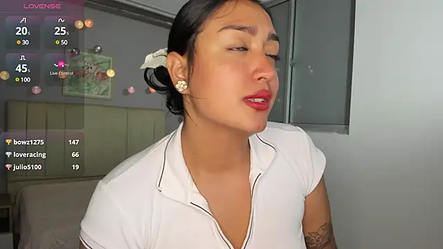 ema saenz online show from 18, 3, 2025