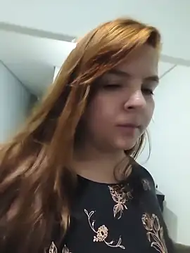 Bruninha Hot10 online show from 21, 4, 2026