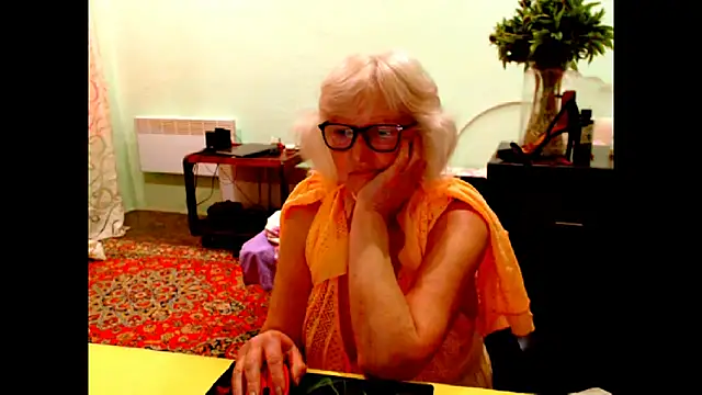 Snapshot of Natali7634 chatting on 10, 5, 2026 Natali7634 online show from 10, 5, 2026