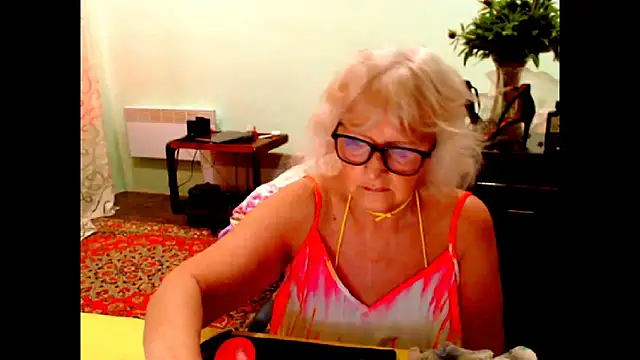 Snapshot of Natali7634 chatting on 12, 5, 2026 Natali7634 online show from 12, 5, 2026