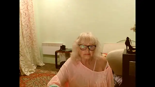 Snapshot of Natali7634 chatting on 17, 5, 2026 Natali7634 online show from 17, 5, 2026