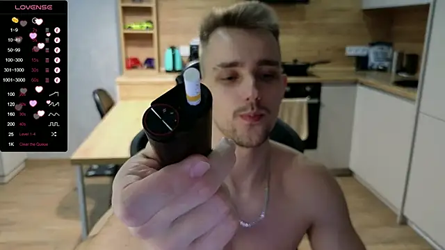 Larstar01 online show from 8, 2, 2025