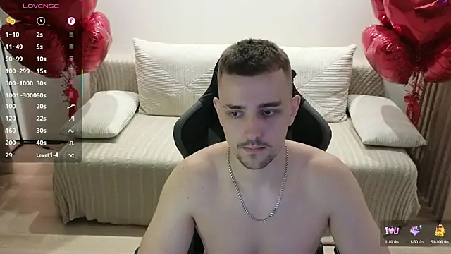 Larstar01 online show from 5, 10, 2025