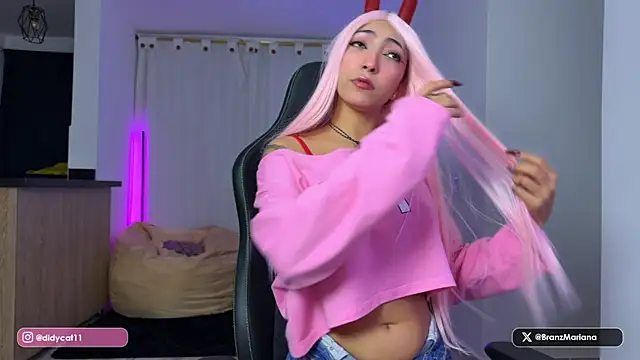 MarianaBranzz online show from 7, 2, 2026