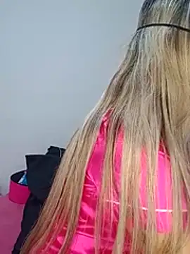 Snapshot of titiasexy chatting on 8, 11, 2025 titiasexy online show from 8, 11, 2025