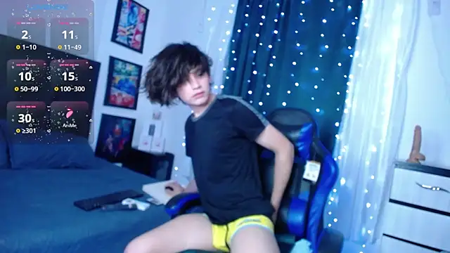 Snapshot of andyboy- chatting on 13, 2, 2026 andyboy- online show from 13, 2, 2026