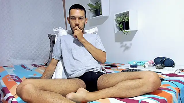 Aronxxs online show from 3, 2, 2025