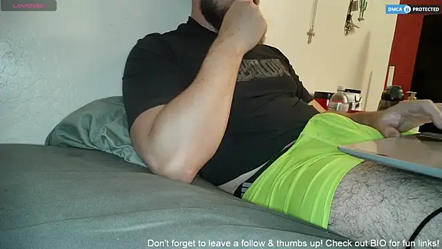 dikdowndaddy online show from 20, 4, 2026