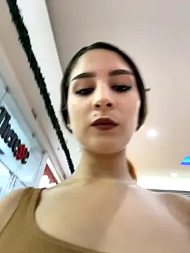 Mon Cherry online show from 7, 10, 2025