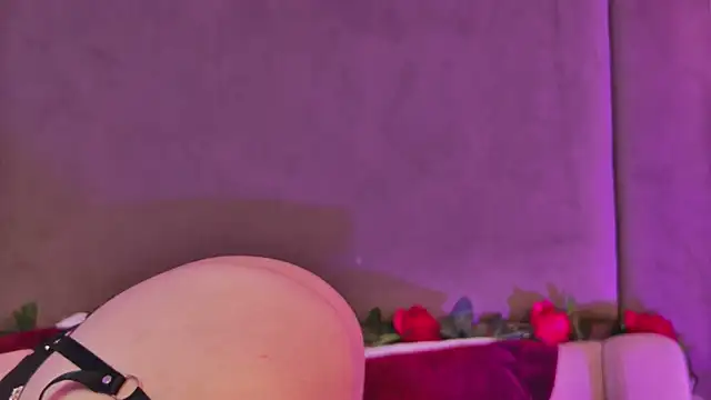 LunaWills  online show from 27, 2, 2025