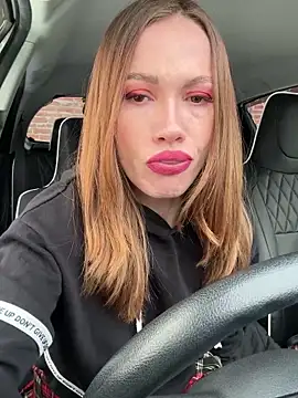 Snapshot of LavenderHot chatting on 12, 12, 2024 LavenderHot online show from 12, 12, 2024