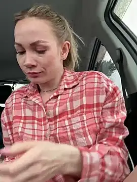 Snapshot of LavenderHot chatting on 28, 1, 2025 LavenderHot online show from 28, 1, 2025