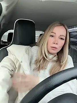 Snapshot of LavenderHot chatting on 14, 2, 2025 LavenderHot online show from 14, 2, 2025