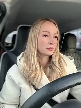 Snapshot of LavenderHot chatting on 24, 2, 2025 LavenderHot online show from 24, 2, 2025