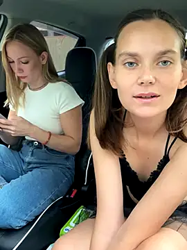 Snapshot of LavenderHot chatting on 10, 9, 2025 LavenderHot online show from 10, 9, 2025