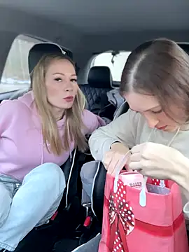 Snapshot of LavenderHot chatting on 15, 10, 2025 LavenderHot online show from 15, 10, 2025