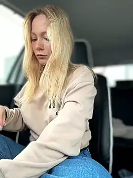 LavenderHot online show from 20, 4, 2026