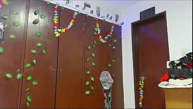  jessica rabbit online show from 16, 4, 2026